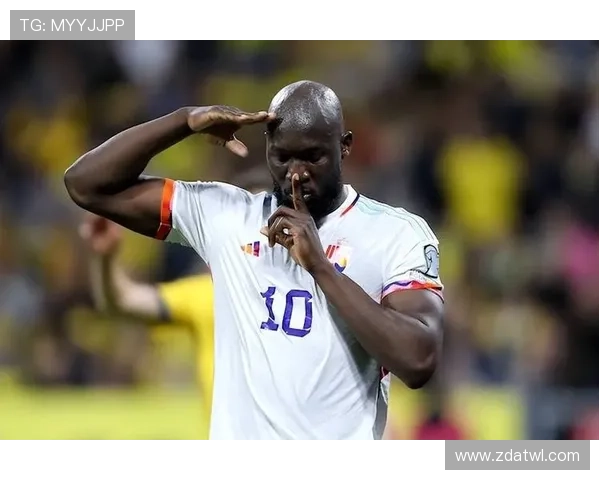 伊布早上起来不刷牙就吃香槟，这日常也太谁顶得住了吧？