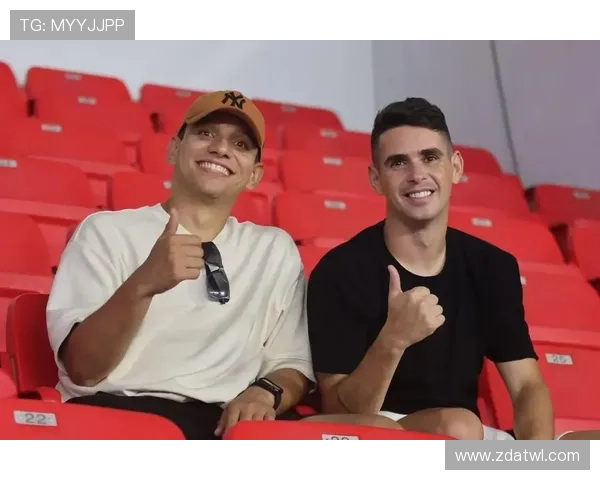 庞伟训练完回家连筷子都拿不稳，老婆说他比明星还难约