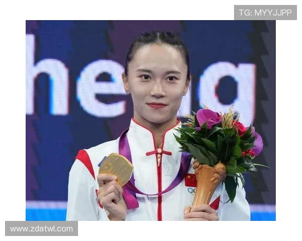 朱雪莹家里那个蹦床，比我家客厅还贵